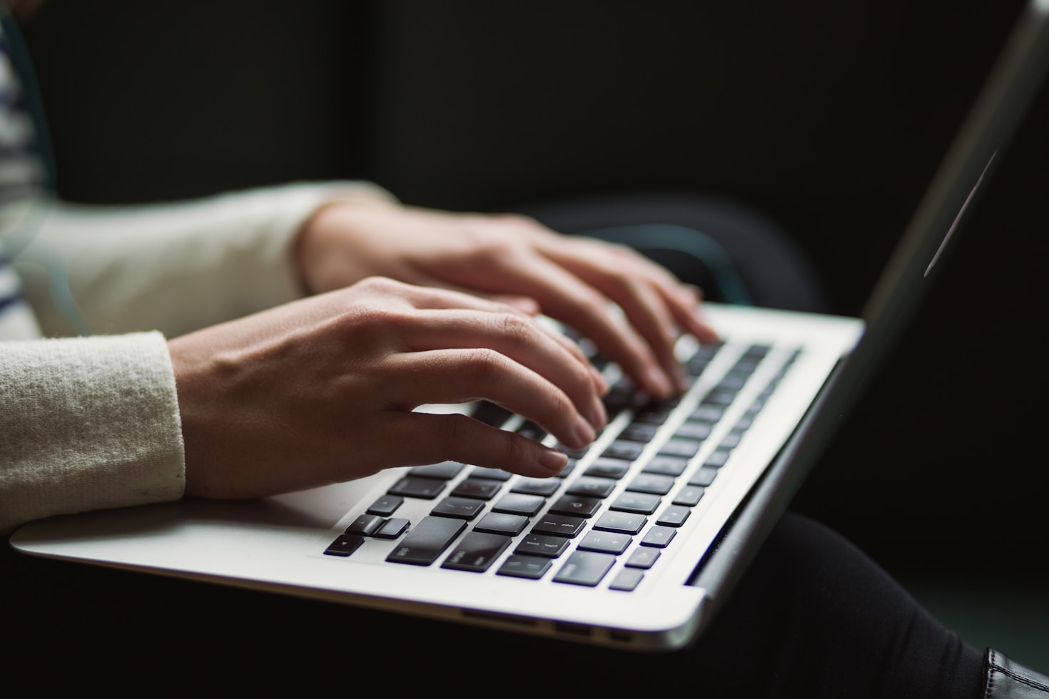 How to Stay Informed in a Fast-Paced World